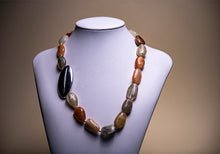 Load image into Gallery viewer, VANESSA